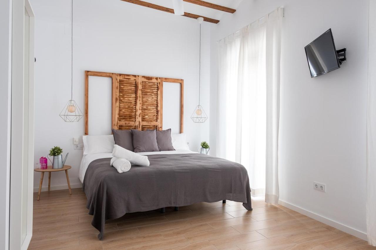 Gomez Rooms Xativa Bagian luar foto