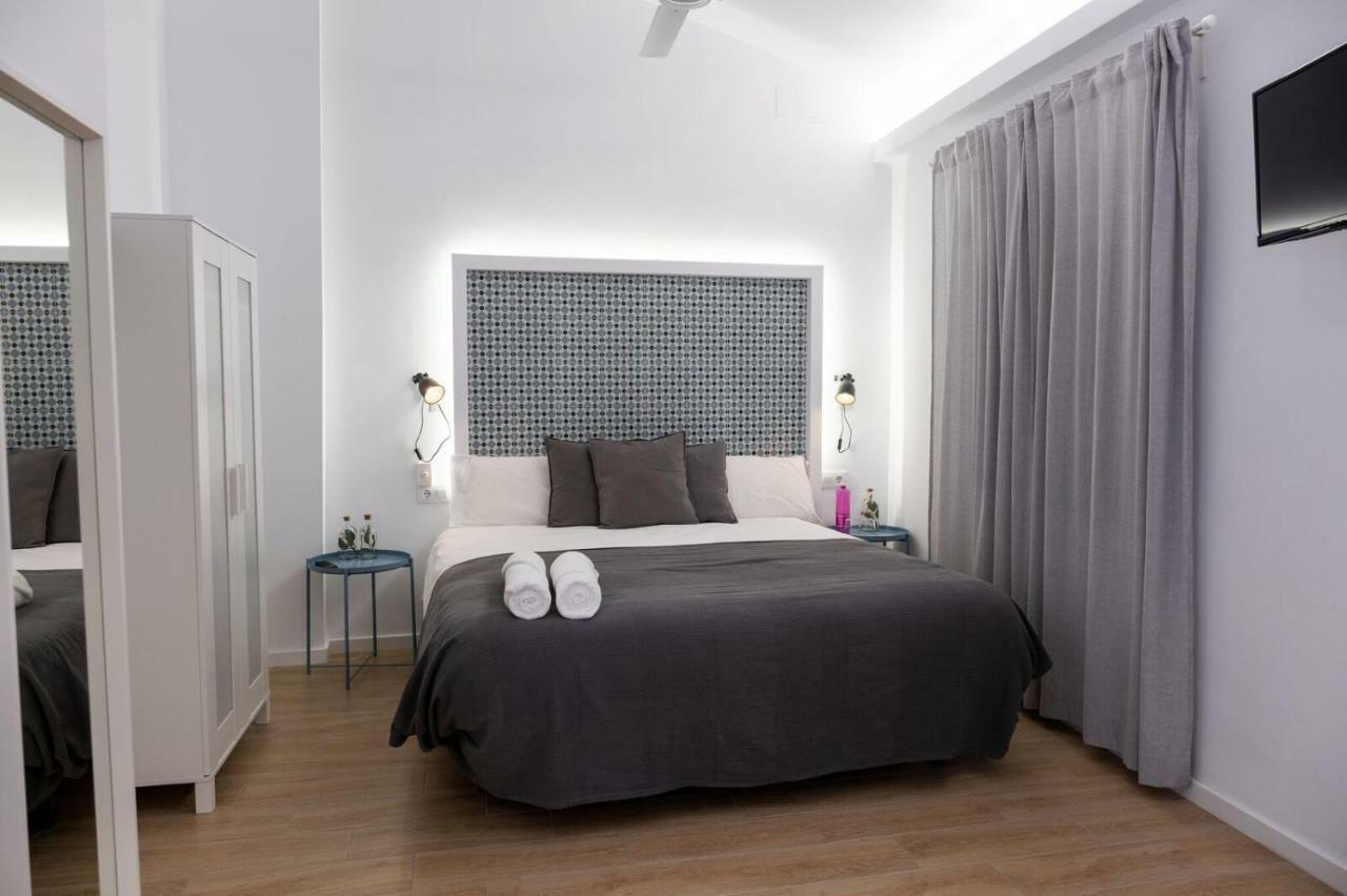 Gomez Rooms Xativa Bagian luar foto